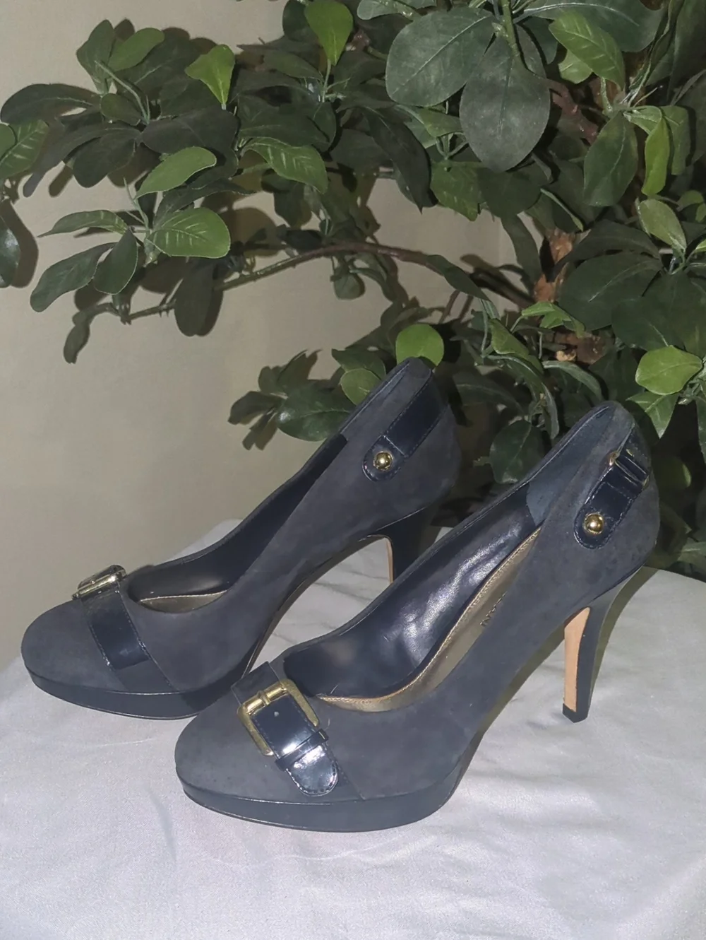 ANTONIO MELANI Navy Suede Buckle Peep-Toe Pumps